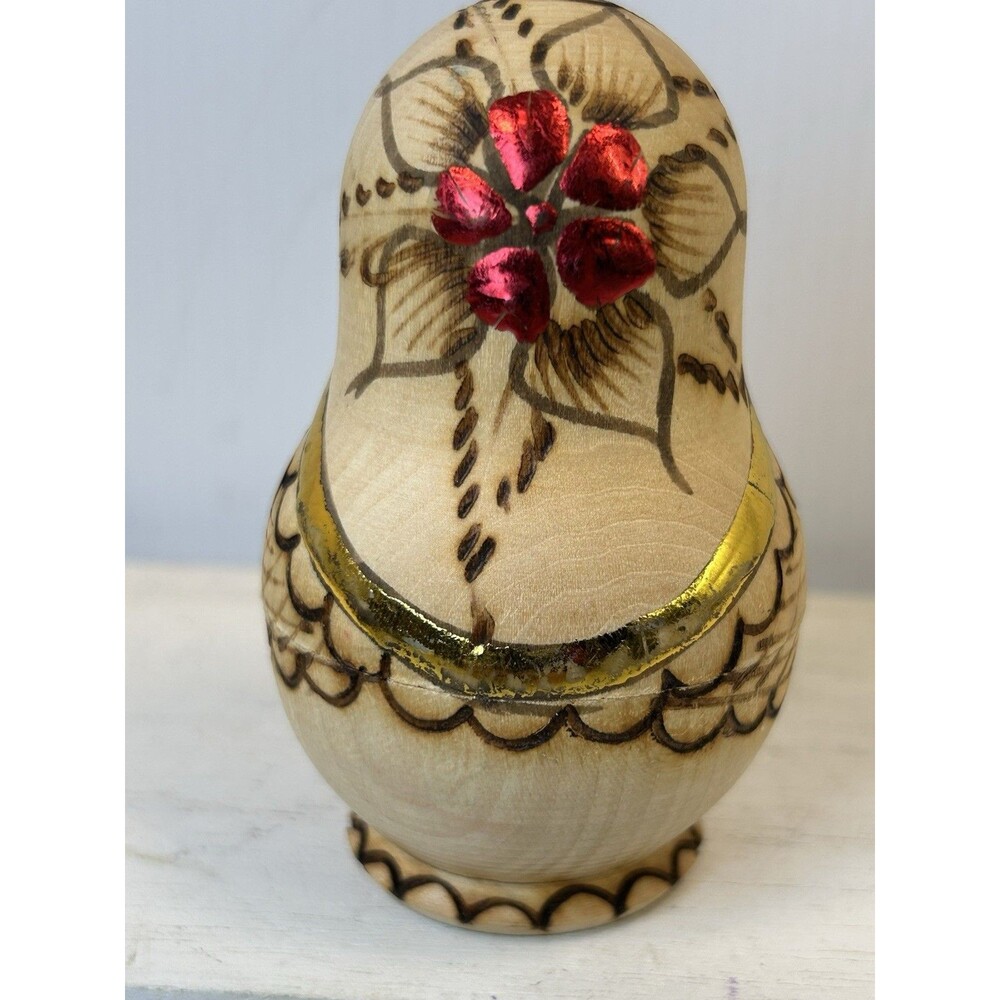 Vintage Russian Matryoshka Nesting Dolls 5 Pc Made in Russia Foil Floral 4”